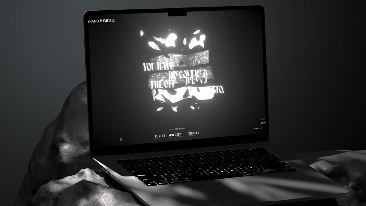 Laptop Website Mockup