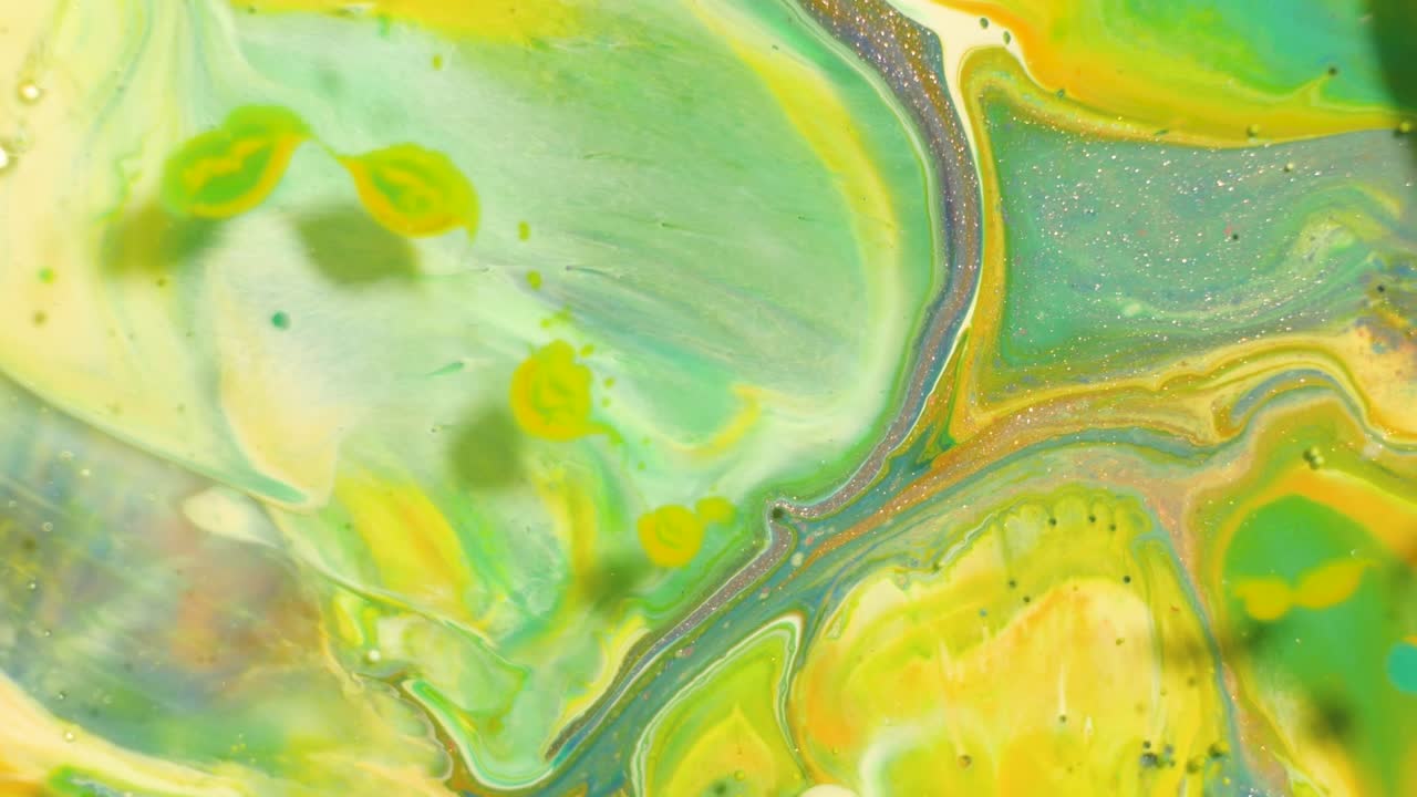 arte fluido abstracto con colores vibrantes