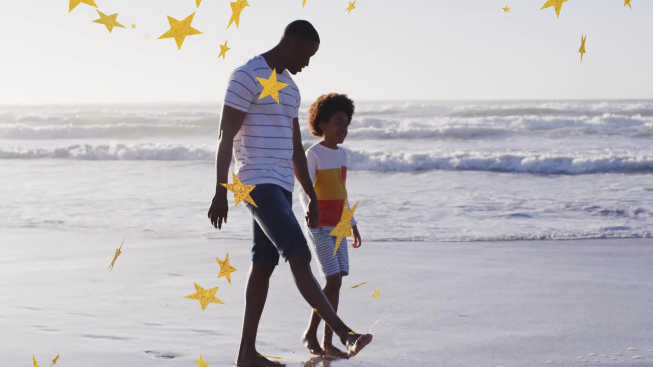 Padre e figlio camminano sulla riva, il sole che accompagna la passeggiata, stelle dorate che fluttuano sui volti per scopi di marketing