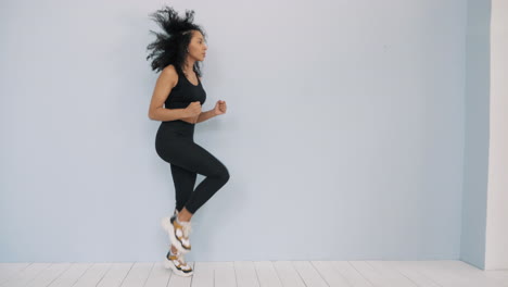 woman doing high intensity interval training