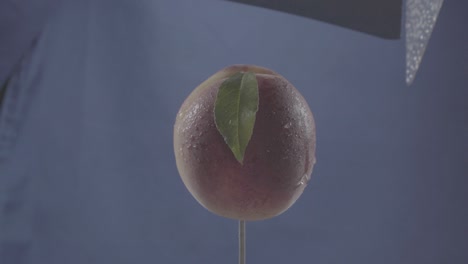 peach girando con bucle en pantalla azul para la llave de croma