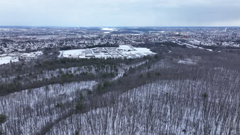 Aerial-view-of-Gatineau-park-in-the-winter
