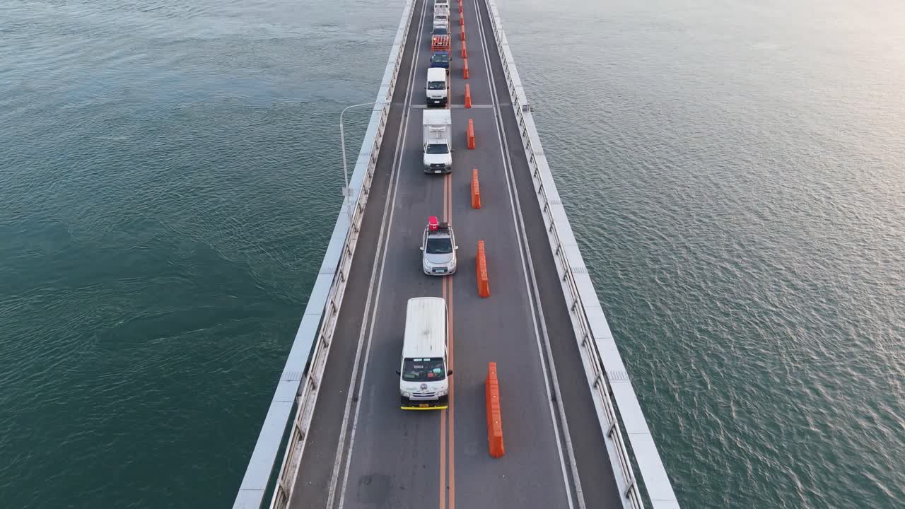 San Juanico Bridge Philippines, tilt up view of heavy congestion