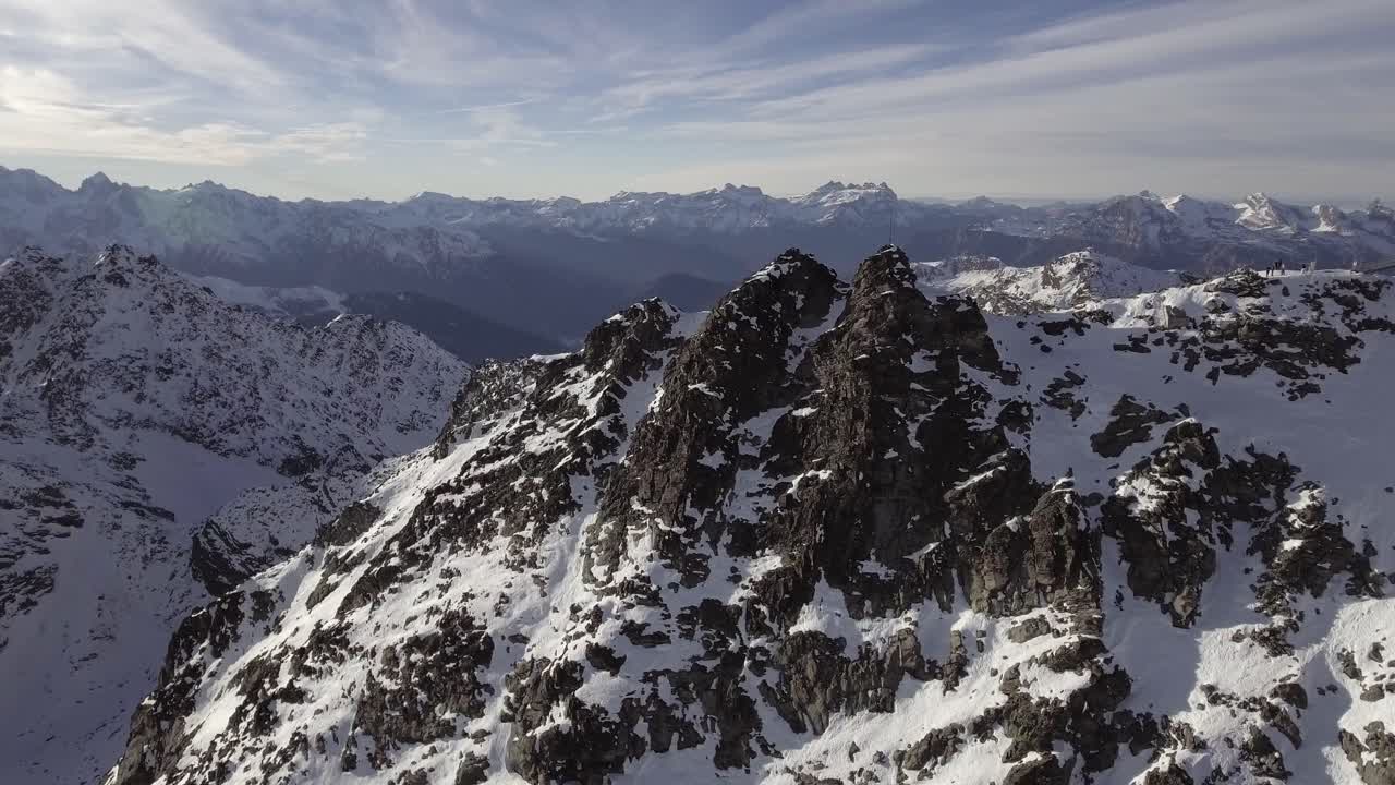 Veduta aerea di paesaggio montano a Verbier, Svizzera