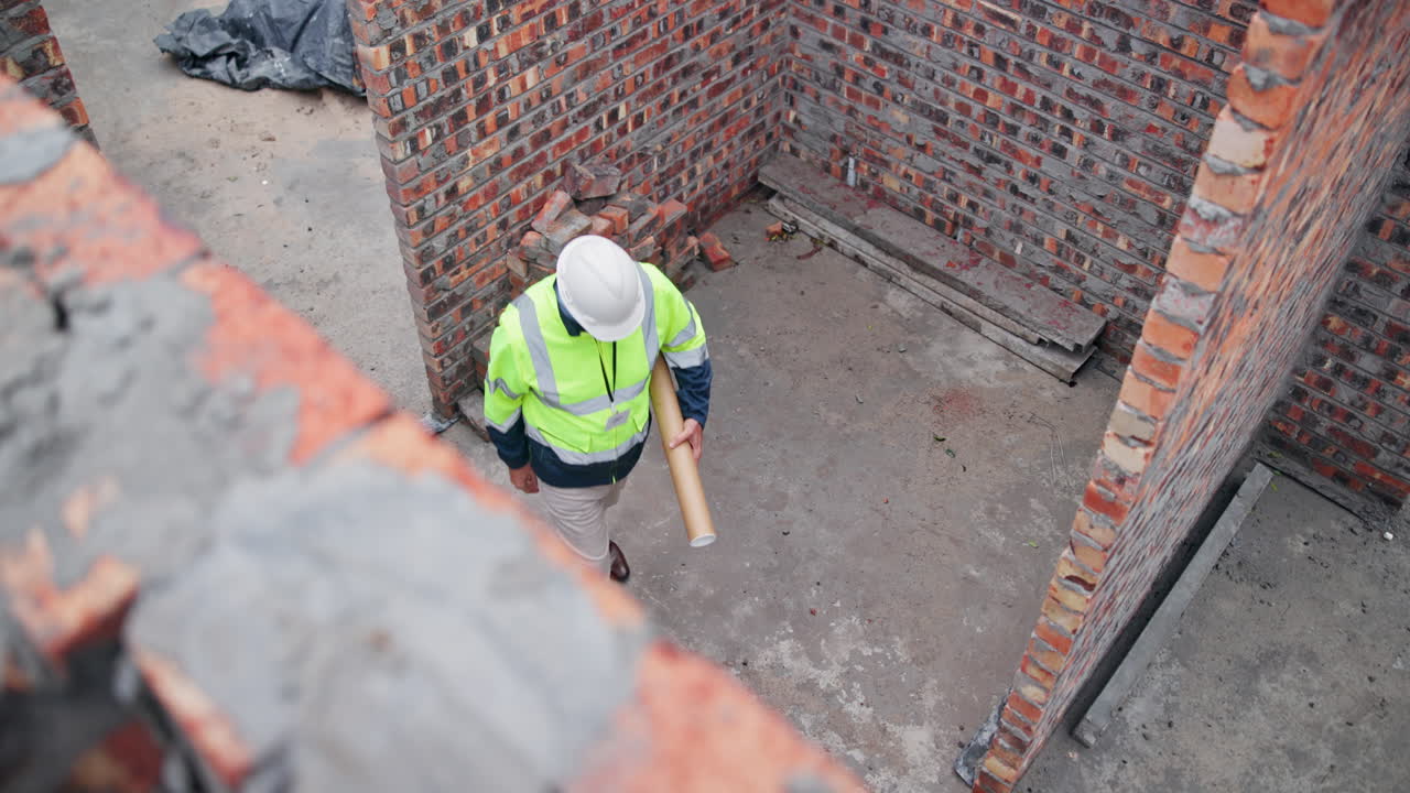 inspección del sitio de construcción