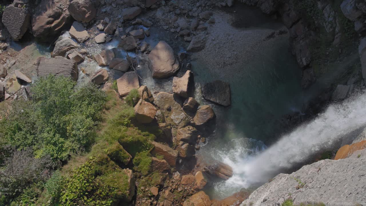 hermoso paisaje de cascadas