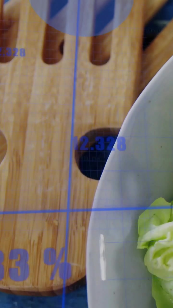 Vertical video: Blue overlay appearing, cutting board showing charts, plate sliding in to show data