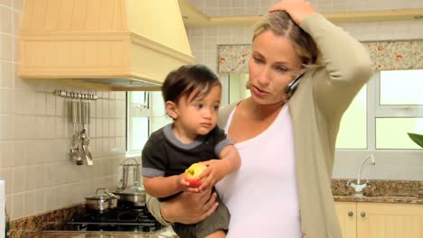 busy mother in difficulty