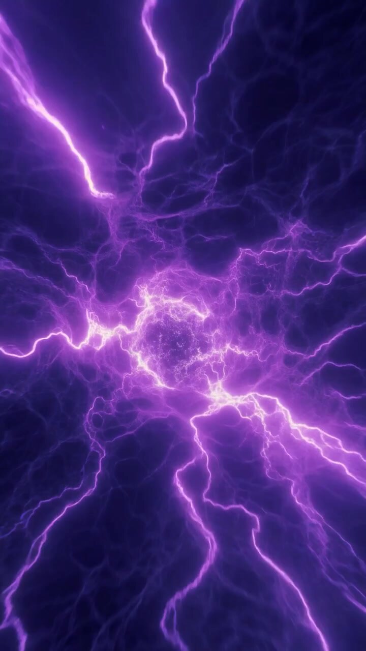 Sfondo astratto di scarica di energia a fulmine viola