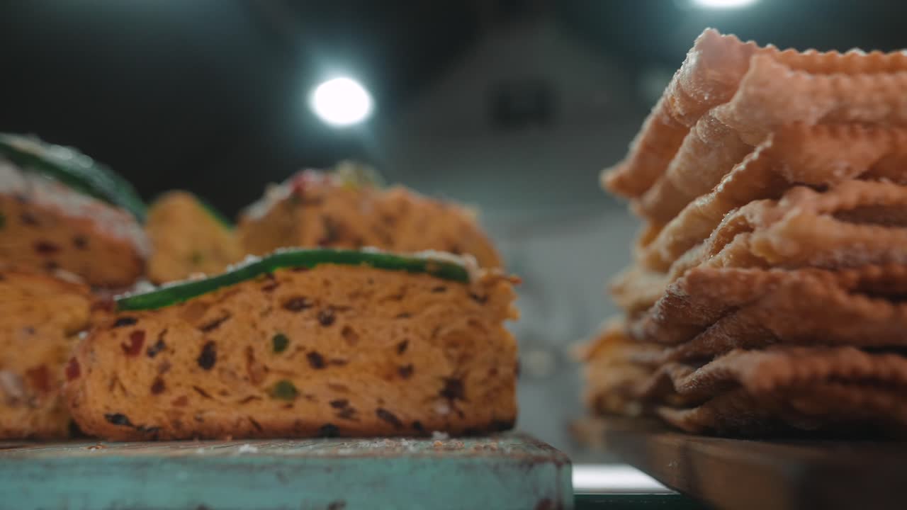 Panettone and Fruitcake Slices