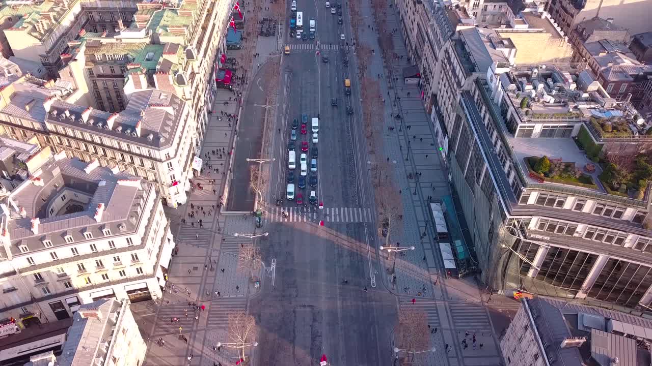 4k 드론으로 파리 샹젤리제