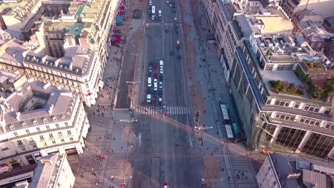 paris champs-elysees por drone en 4k