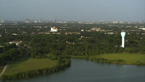 Aerial-view-of-Brays-Bayou-and-homes-West-Houston,-Texas