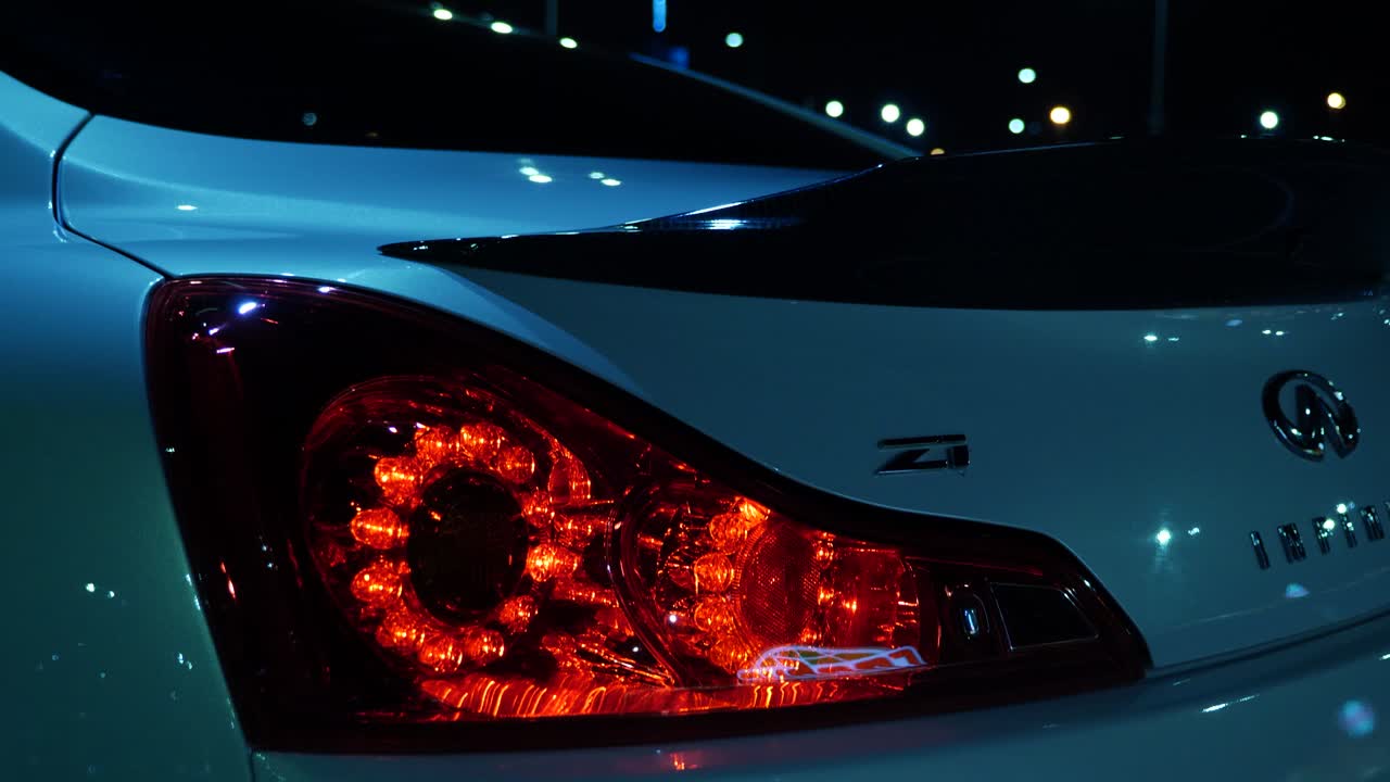 Infiniti Tail Light
