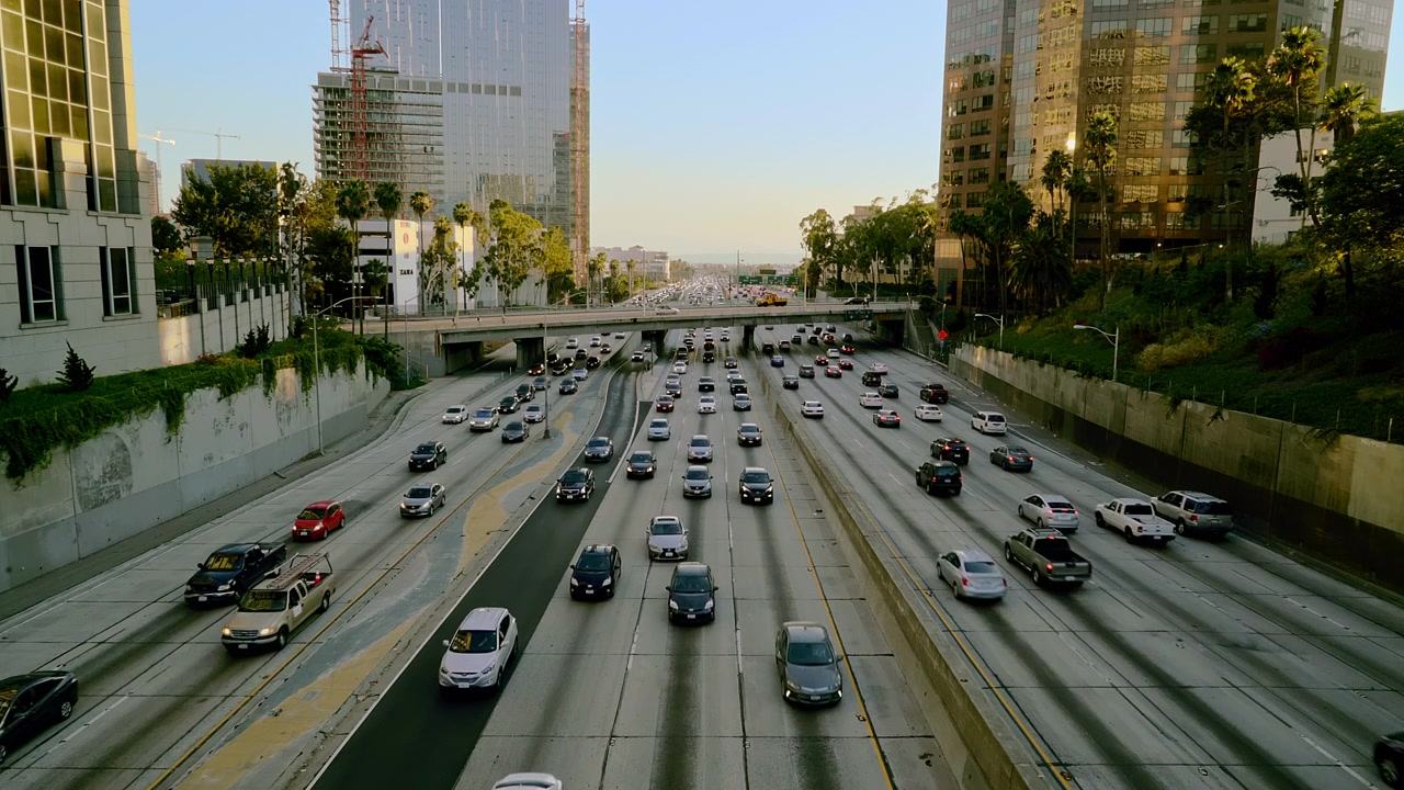 Traffico sull'autostrada a Los Angeles
