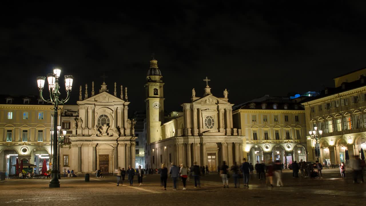 Torino, Piemonte Italia. Piazza San Carlo, di notte.