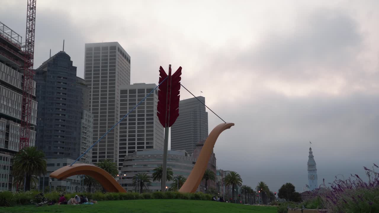 Parco Rincon e Ferry Building nell'area della Baia di San Francisco