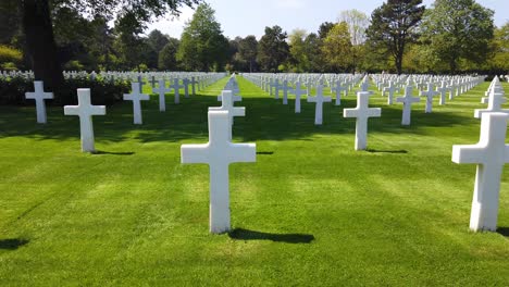 moving shot through the world war two normandy american cemetery in france