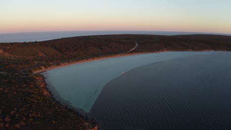 Luftaufnahme-Einer-Drohne-Bei-Sonnenuntergang-Im-Lincoln-Nationalpark,-Süden,-Australien