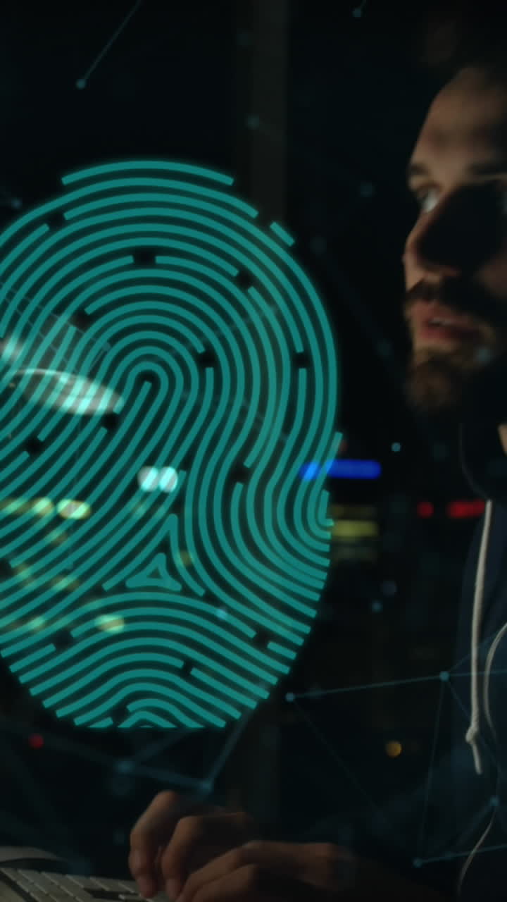 animación de huellas dactilares biométricas sobre candados de seguridad en línea y hacker masculino caucásico
