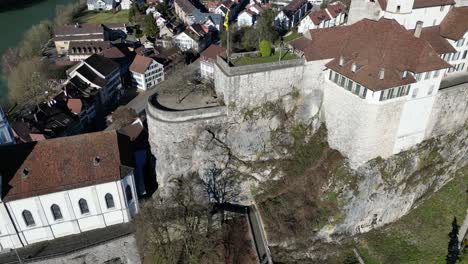 Aarburg-Aargau-Suiza-Famosas-Murallas-Del-Castillo-Bajo-El-Sol-Antena