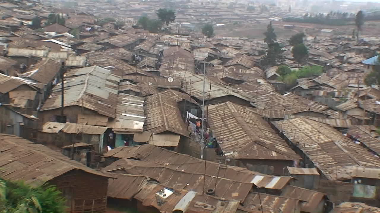 빈민가에 밀집된 집들