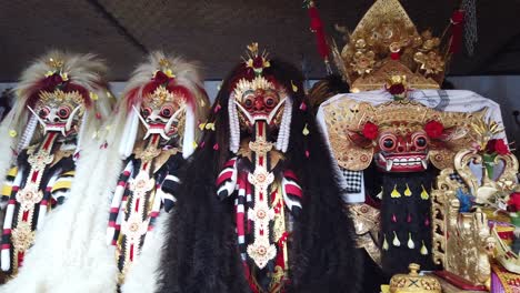 Balinese-Masks-of-Celuluk-Rangda-and-Barong-in-Hindu-Procession-Temple-Ceremony-of-Bali-Hindu-Religion,-Mythological-Creatures,-Indonesia