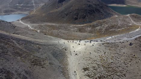 Fliegen-über-El-Nevado-De-Toluca,-In-Der-Schönen-Stadt-Toluca,-Mexiko