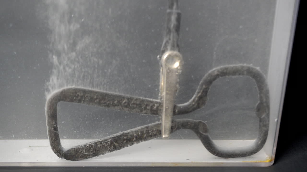 Bottle opener streams hydrogen bubbles during electroplating