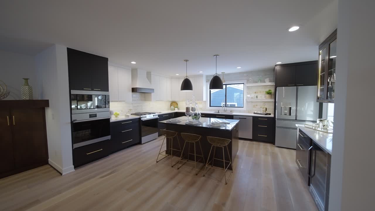 cozinha em uma casa de luxo com design e decorações modernas