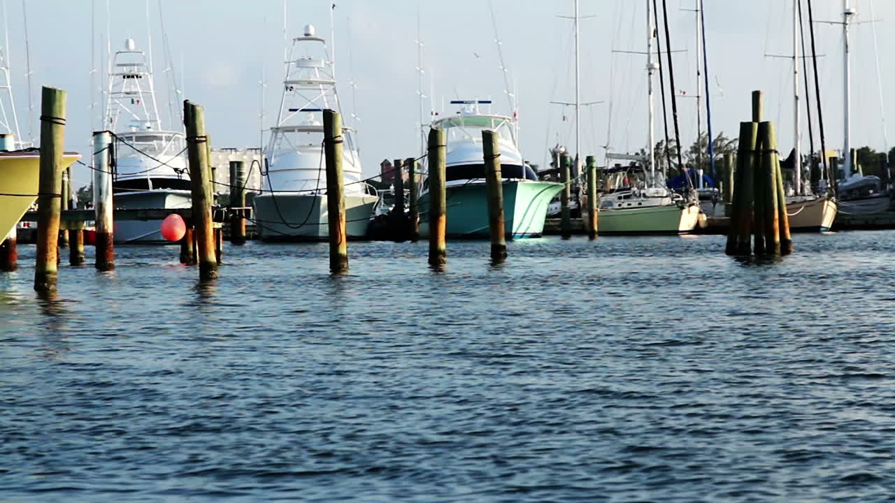 이슬라 무헤레스 보트 16