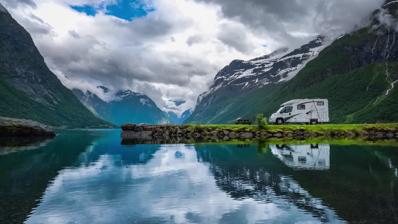 viaje de vacaciones en familia en autocaravana, viaje de vacaciones en autocaravana