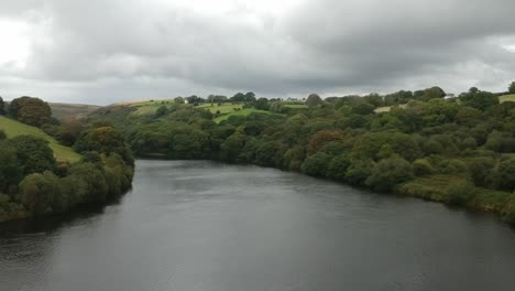río del valle de lliw