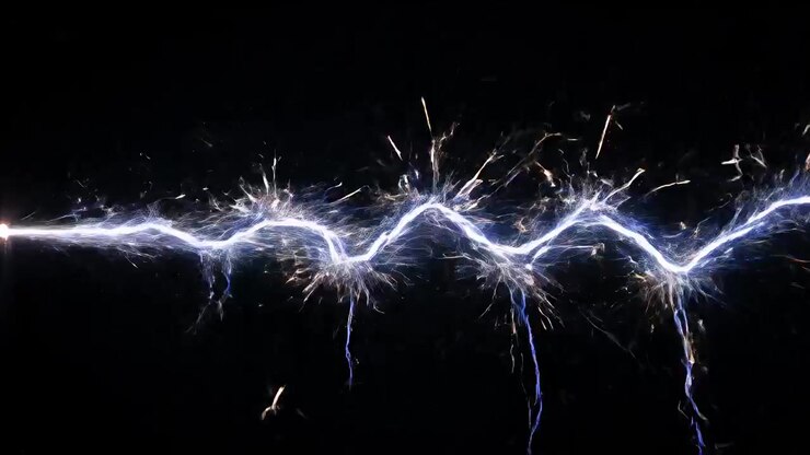 Scarica ad arco elettrico con scintille su sfondo nero