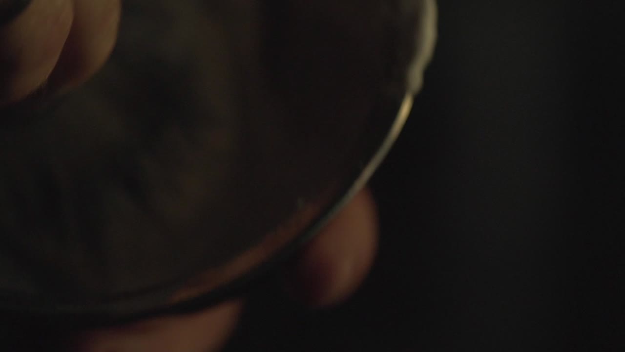 leche para hacer espuma a mano para el café