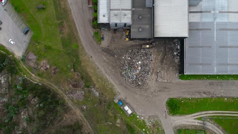 Vista-Aérea-Del-Enorme-Vertedero-De-Basura