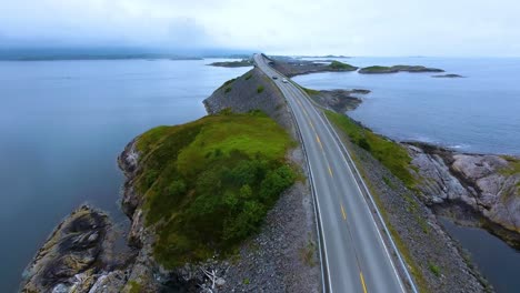 Fotografía-Aérea-De-La-Carretera-Del-Océano-Atlántico.