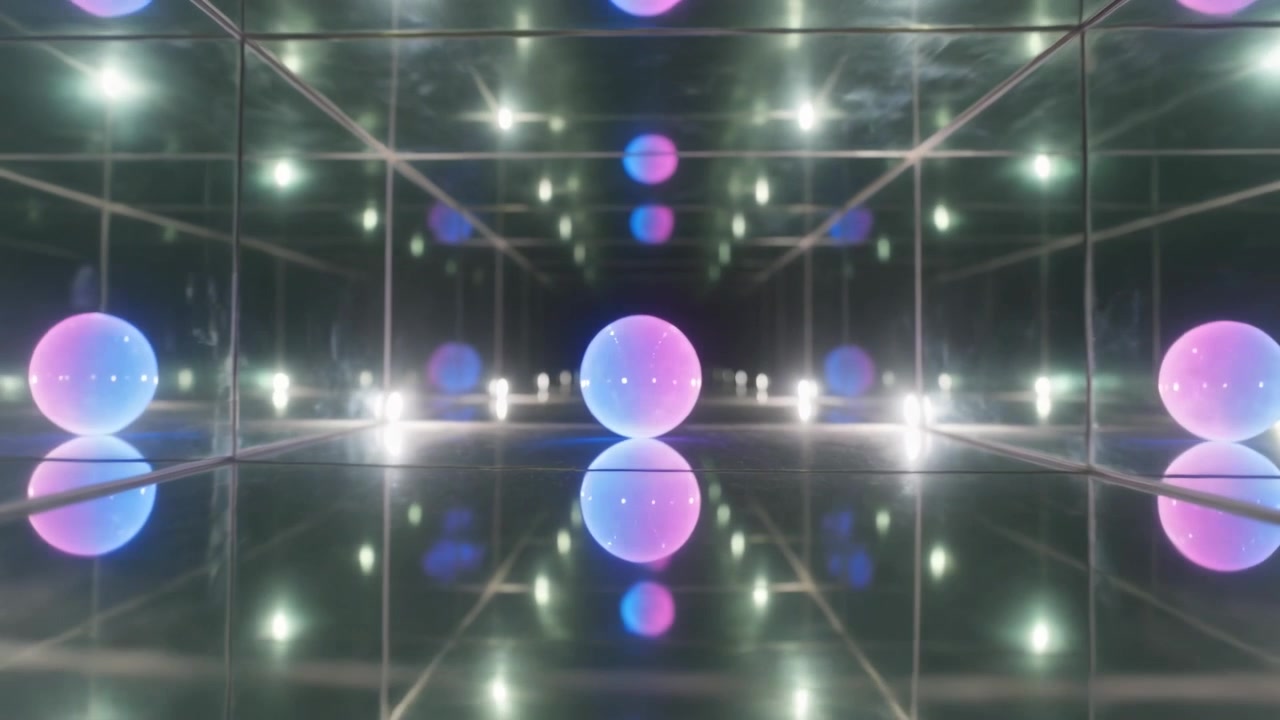 Esfera de gradiente pulsante cambiando de tono dentro de un cubo de espejo al inicio, reflejando el suelo, las rejillas y las luces