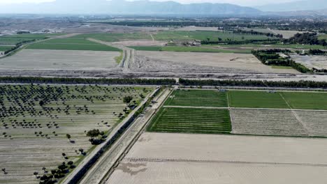 Vista-Aérea-De-Campos-Agrícolas-Y-Jardines-En-Nangarhar.