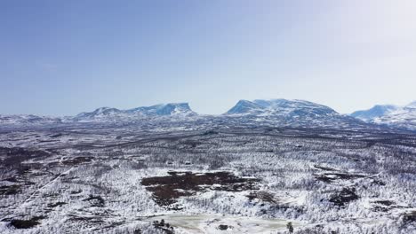 Aerial-view-of-Swedish-mountains-and-the-Lapponian-gate