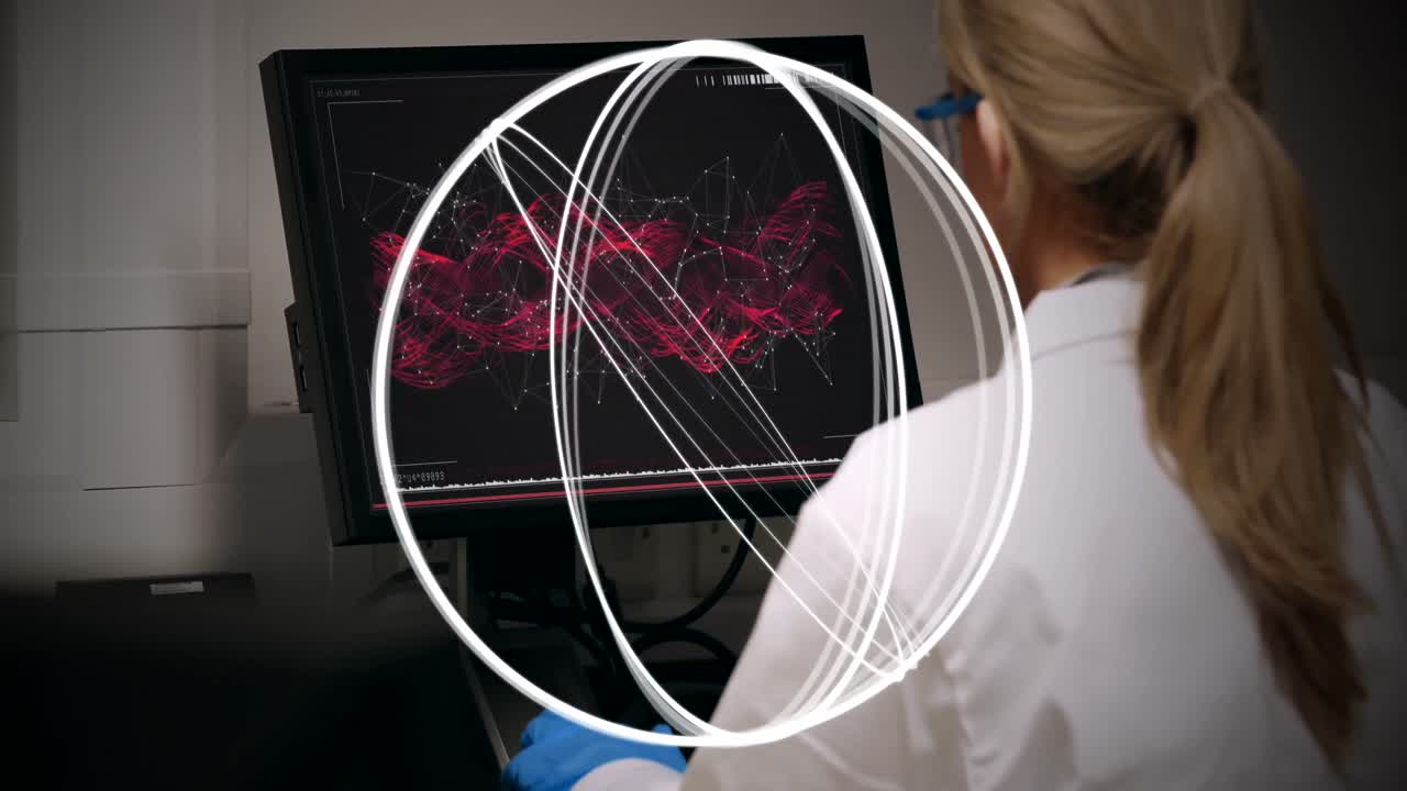animación de círculos que giran sobre una científica usando una computadora