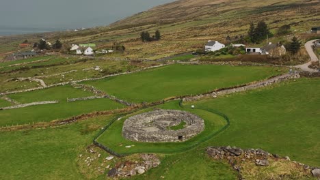 loher ringfort, kerry, irlanda, marzo de 2022