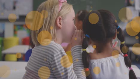 animación de manchas amarillas sobre diversos escolares en el aula