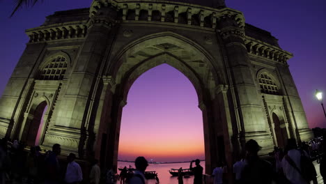 gateway of india at sunset