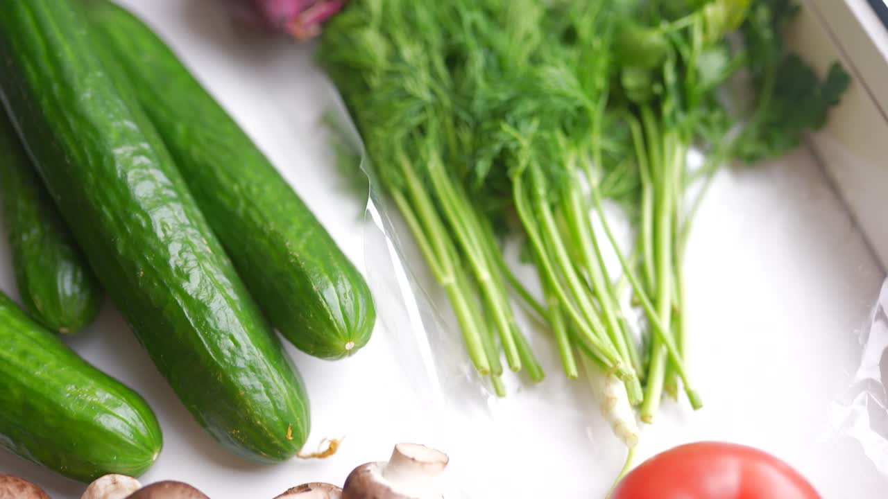 신선한 허브와 호박