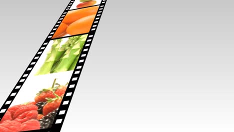 variedad de frutas y verduras en un carrete de película 2