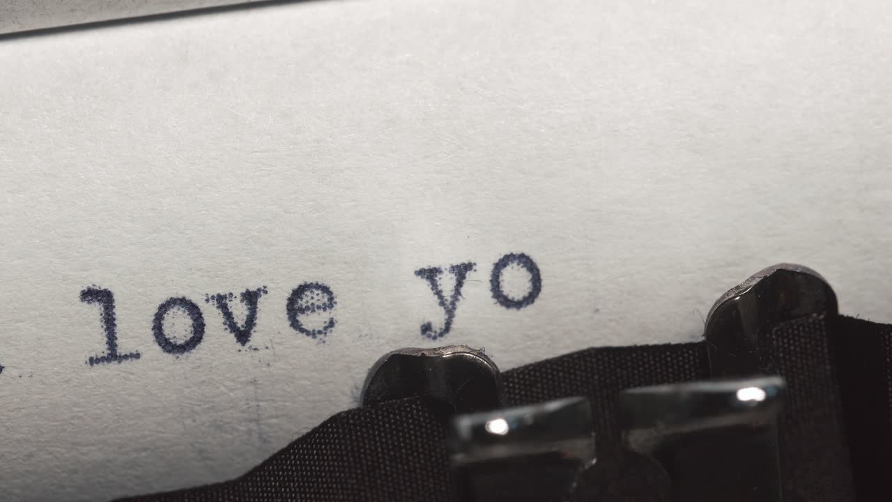 I Love You Typed on a Typewriter