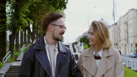 couple walking in the city