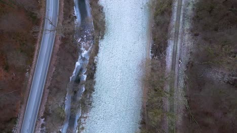 A-road-and-a-rail-through
the-nature