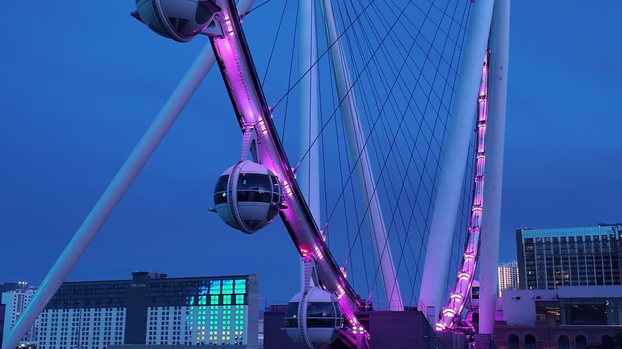 Las Vegas High Roller Wheel lower part